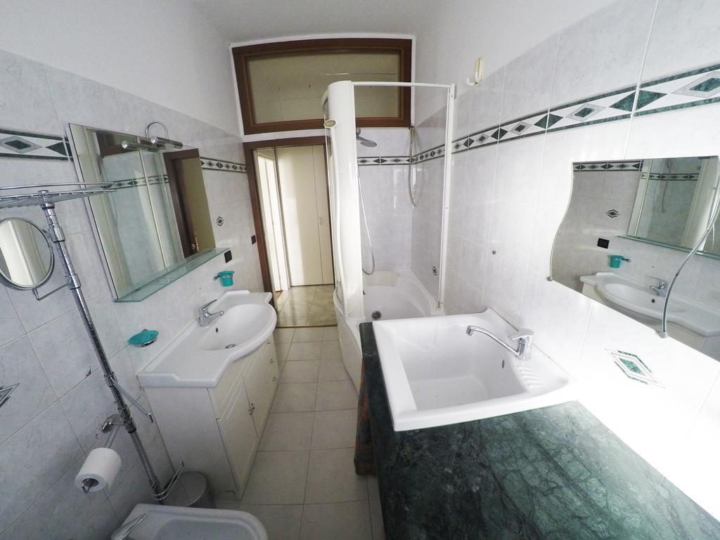Casa Bella Fair Apartment Bologna Bagian luar foto