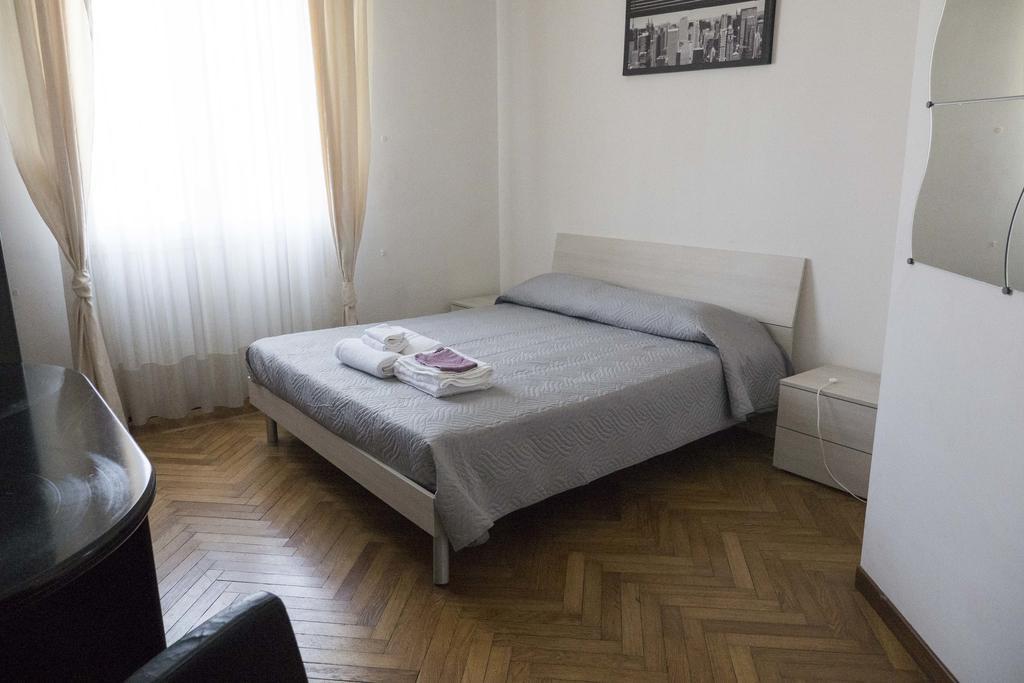 Casa Bella Fair Apartment Bologna Bagian luar foto