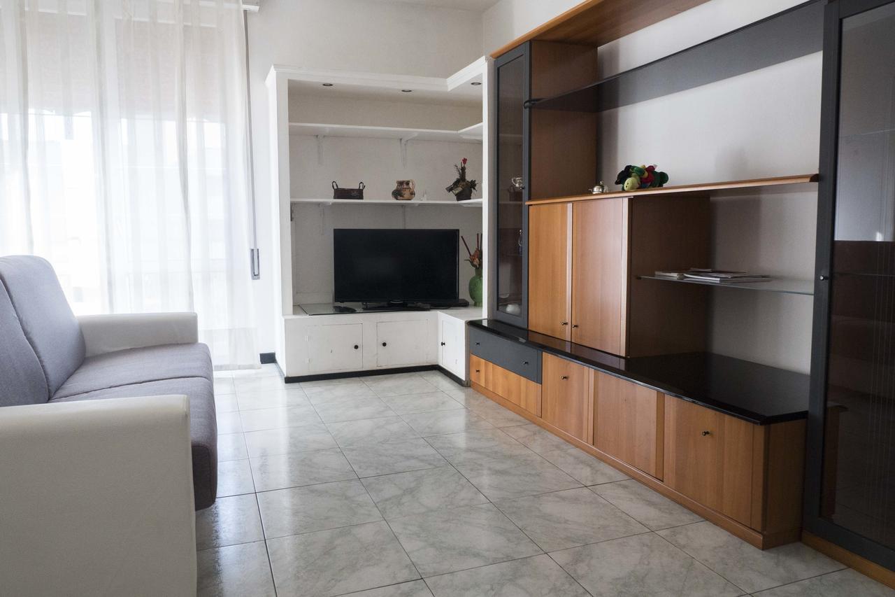 Casa Bella Fair Apartment Bologna Bagian luar foto